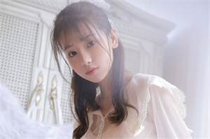 爱上海官网：## Magical Night Journey： From Sunset to Starlight