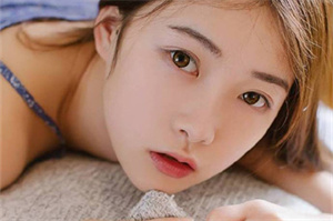 爱上海419：Shanghai's clothing industry has experienced rapid development in recent years, becoming the world's second-largest clothing export country, second only to China. This achievement not only enhances th